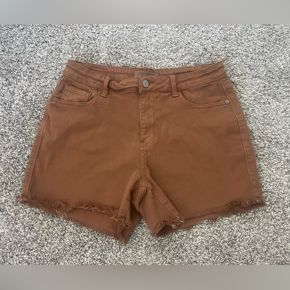 Women’s Judy Blue Mid-Rise Cut Off Frayed Brown Shorts Size L - Picture 4 of 8